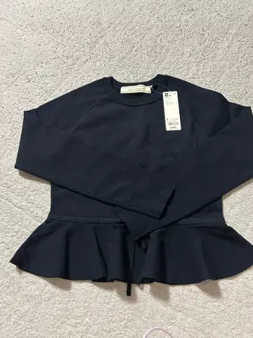 GU rokh 페플럼 니트 풀오버 네이비 S 미사용 새상품