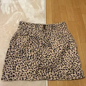 BILLABONGACCORDING TO PRINT 스커트