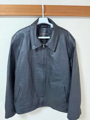 세인트 존스베이 가죽 자켓