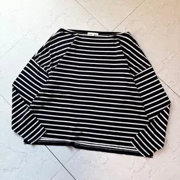 Drawing Numbers 보더 티셔츠 긴팔 38 네이비