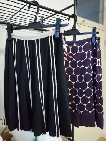 UNTITLED SCOTCLUB 스커트 보라색과 화이트 도트 무늬