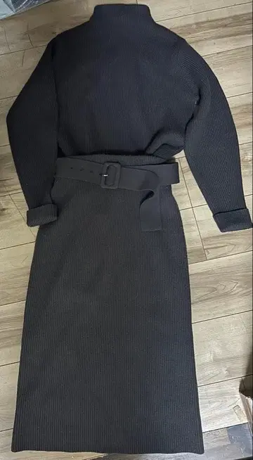 미라 오웬 셋업 원피스