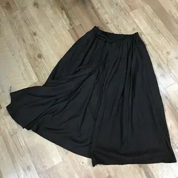 ubasoku 블랙 프론트 오픈 턱 리본 스커트 허리밴딩