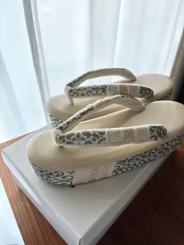 오츠카 고후쿠텐 페르시아 문양 조리