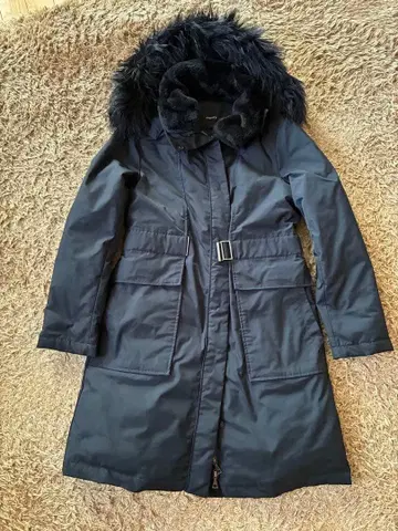 Theory 후드 부착 다운 코트 네이비