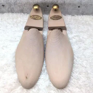 [ 새상품급 정품 ] 에드워드 그린 슈트리 슈키퍼 로고 플레이트