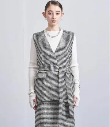 UNITED ARROWS 루프 트위드 베스트