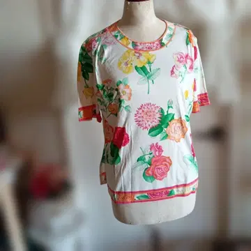 레오나르 플라워 프린트 반팔 상의