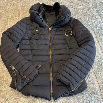ZARA BASIC 네이비 다운 자켓
