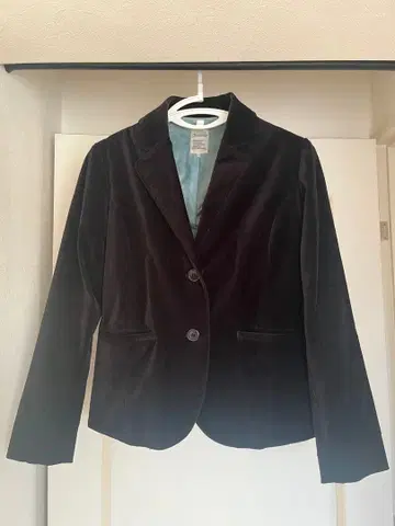 벨벳 싱글 버튼 자켓 블랙