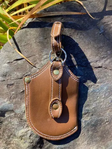 깊이 있는 가죽제품 브라운 가죽 키케이스 카라비너 포함