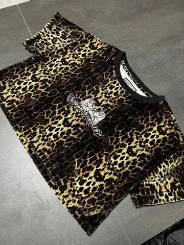 GALFY BRAND 배꼽 티셔츠