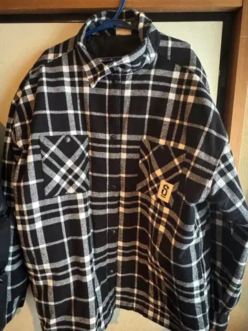 Slyde 체크 무늬 자켓 L 사이즈