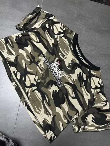 GALFY BRAND 배꼽 티셔츠