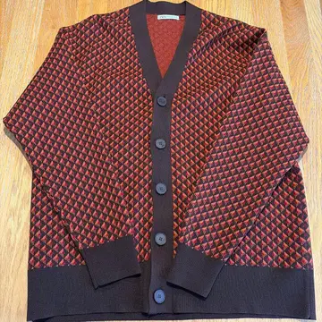 ZARA 기하학 패턴 니트 가디건