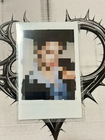 XLOV 루이 I'mma Be 폴라로이드