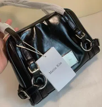 마틴 김 블랙 숄더백