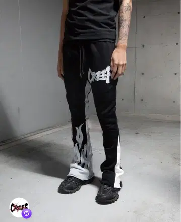 Creef 플레어 팬츠 블랙