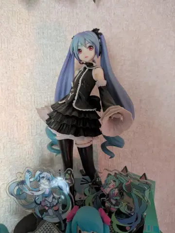 하츠네 미쿠 피규어 고스로리 레어 컨디션 최상