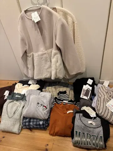 여성용 묶음 판매 택 포함 새상품 다수