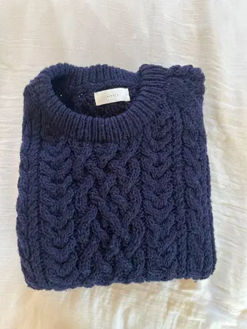 카구레 페루 아란 크루넥 니트