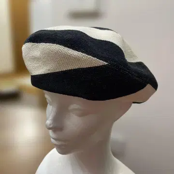 [ 택 포함 새상품 ] AURA Standard 베레모 일본제