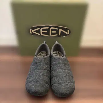 KEEN 그레이 슬립온 30cm