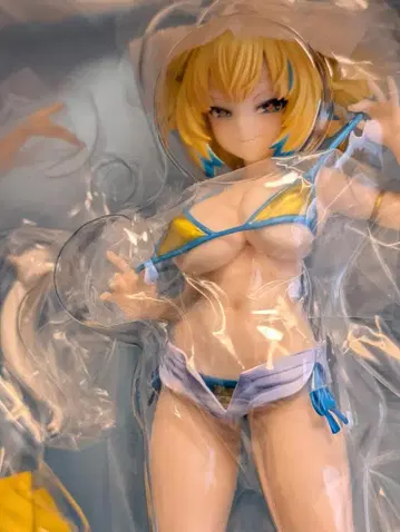 [ 미개봉 새상품 ] 봄버걸 파인 1/6 피규어