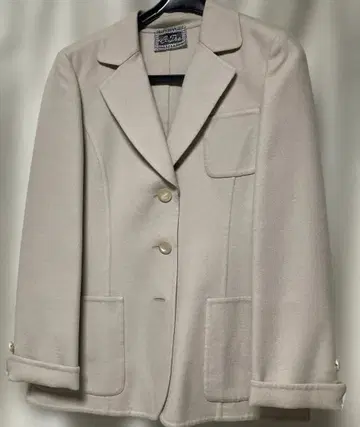 이탈리아제 LANERIE PIERO TONELLA 베이지 테일러드 자켓