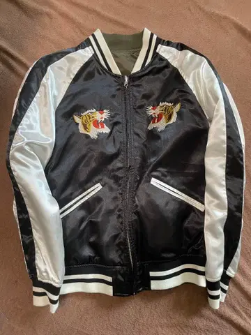 호랑이 자수 스카잔 Japan (착용 횟수 2회)