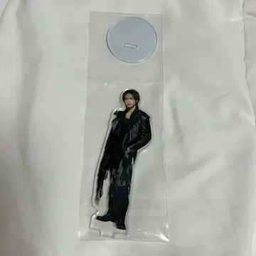 우에다 타츠야 아크릴 스탠드 KAT-TUN