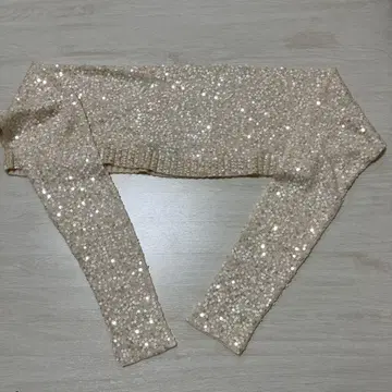 Donna Karan 스팽글 베어탑