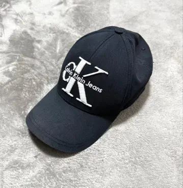 Calvin Klein Jeans 캡 블랙