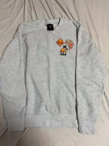 HUF 토요타 랜드크루저 맨투맨 M