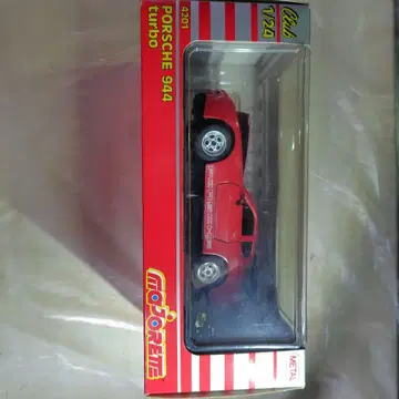 Majorette Porsche 944 Turbo 1/24