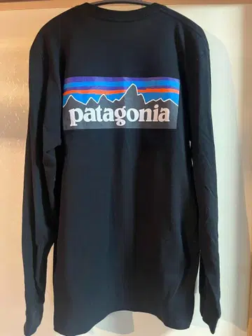patagonia 블랙 롱 슬리브 T셔츠 S