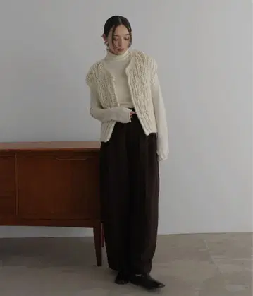 hellam 핸드 니트 로빙 베스트