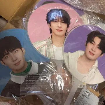 SEVENTEEN 세븐틴 원우 CARAT LAND 부채 세트