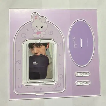 한유진 트레이딩 카드 스탠드 유니니 ZB1