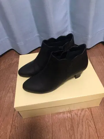 (사용 횟수 1회만) 풀 사이드 숏부츠