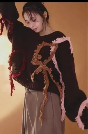 Andequal 비대칭 프린지 니트