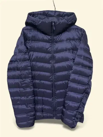 UNIQLO 네이비 울트라 라이트 다운 M