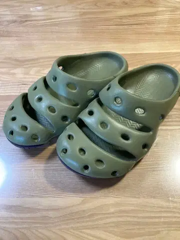 새상품급 KEEN YOGUI 25cm