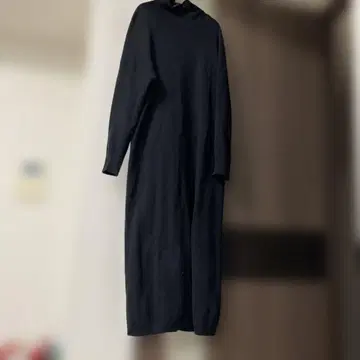 뷰티&유스 블랙 니트 원피스