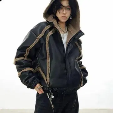 지하인 온라인 CROWORLD 가죽 후디 자켓 [ Y2K/PUNK ]