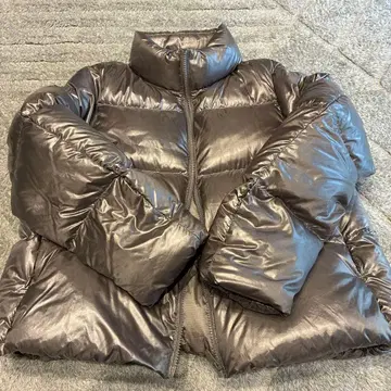 UNIQLO ULTRA LIGHT DOWN