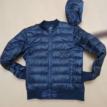 UNIQLO 울트라 라이트 다운 자켓 M 네이비