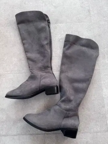 그레이 스웨이드 니하이 부츠