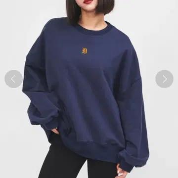 오버 사이즈 원포인트 로고 트레이닝복 BTTF 네이비 트레이닝복 MLB