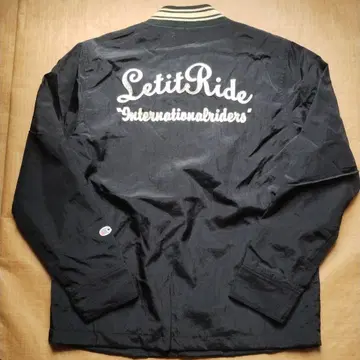 챔피온 LetitRide 바시티 자켓 블랙 무라준 ()